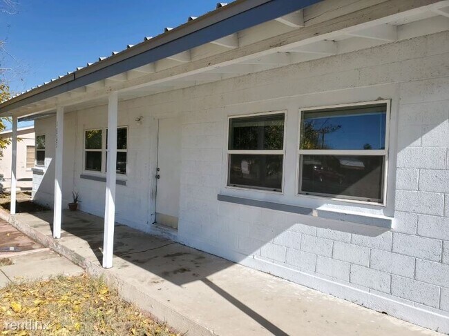 Building Photo - 3 br, 1 bath House - 1803 S 8th Ave