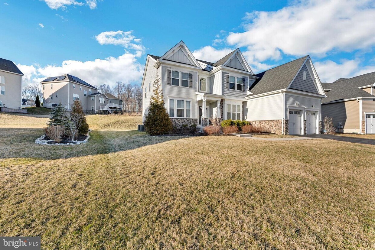 Primary Photo - 3582 Augusta Dr
