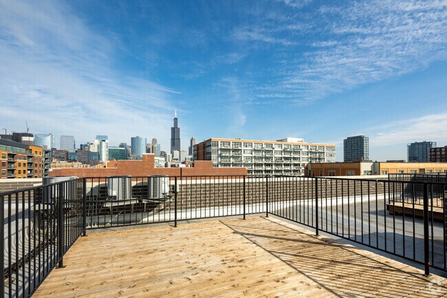Vista de la terraza en la azotea - Madison Throop Place