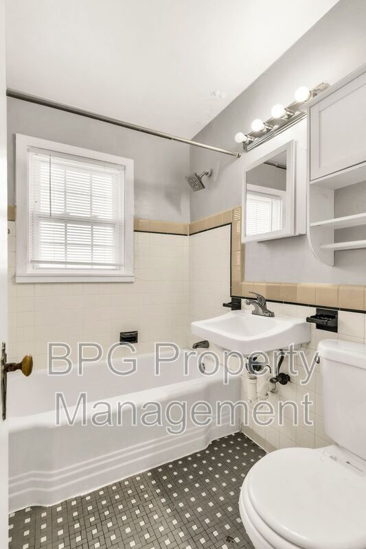 Foto del edificio - 5721 11th St N