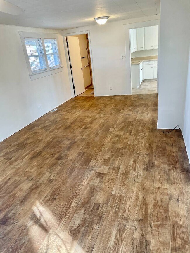 Foto del edificio - 1623 Cedar St