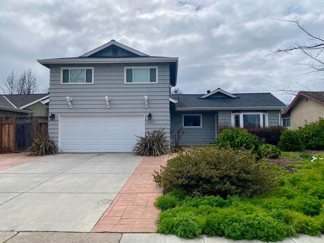 Primary Photo - Quiet and Comfortable West San Jose Home