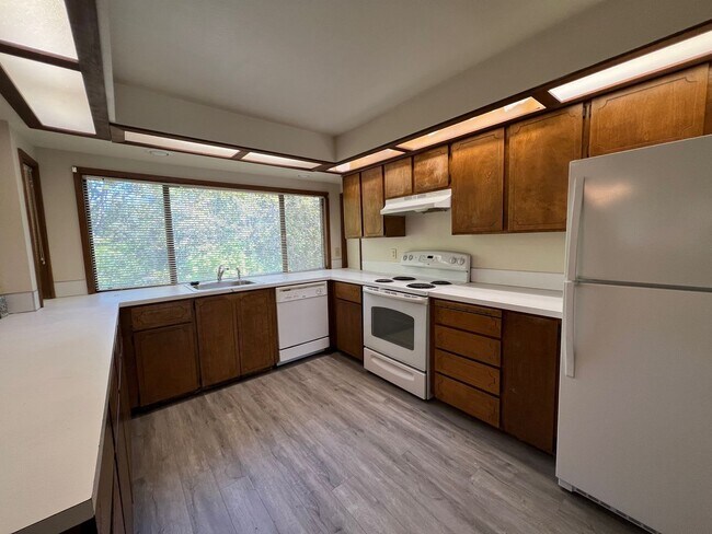 Foto del edificio - 3041 SE Timberlake Dr