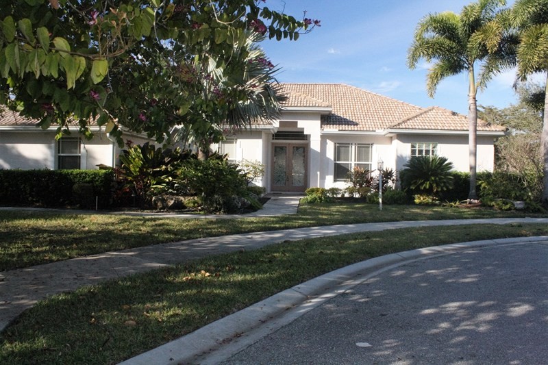 Building Photo - 8557 Greenside Ct