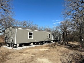 Building Photo - 225 Hcr 2127