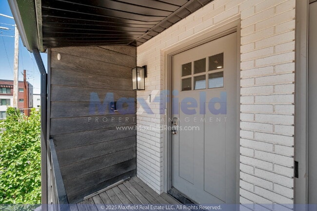 Building Photo - FREE MONTH! North Salt Lake 2 BD 1 BA - $500.00 Security Deposit OAC -Brookside Lofts Unit 01