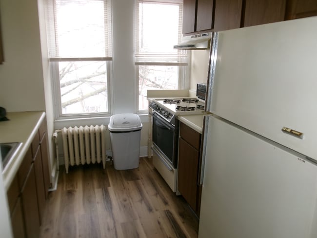 Foto del edificio - 101 S Charlotte St