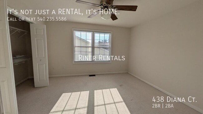 Foto del edificio - 438 Diana Ct