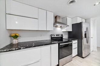 Building Photo - 12633 Memorial Dr