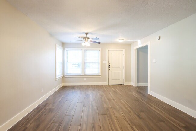 Building Photo - 18154 Windy Oaks Ct