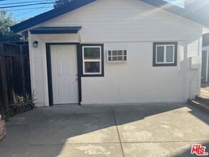 Building Photo - 2308 Walnut Grove Ave