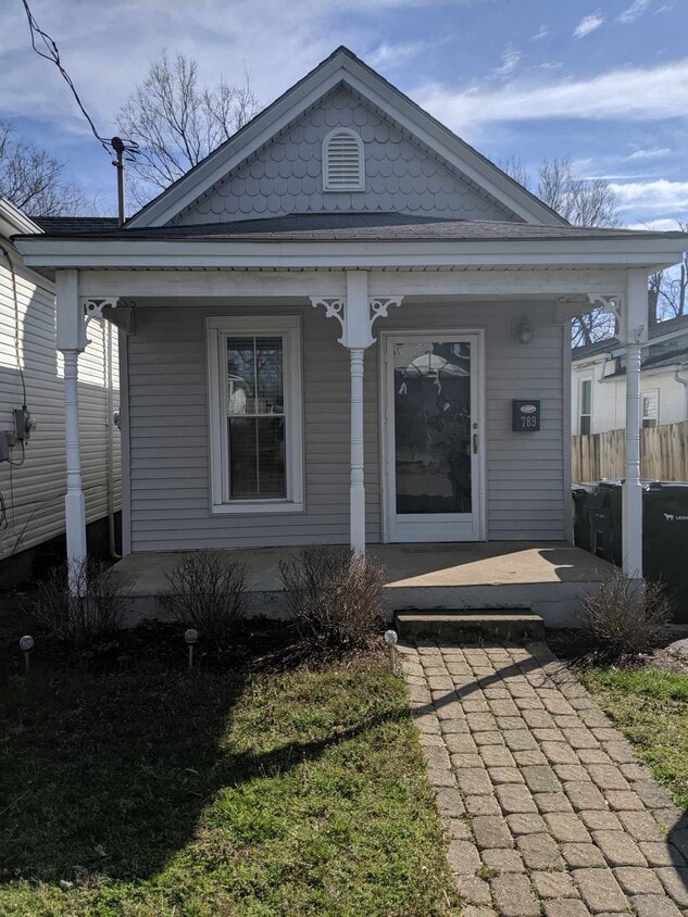 Photo - 789 Bennett Ave