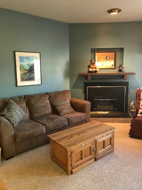 Foto principal - Lake Haus Condo - WINTER RENTAL-1 Bedroom/...
