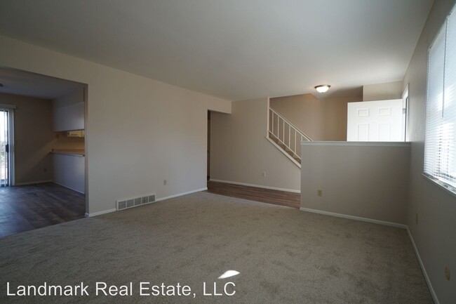 Building Photo - 3 br, 2 bath Apartment - 6729 Hampton Drive