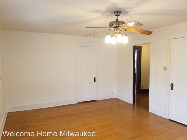 Building Photo - 5450 W Cherry St