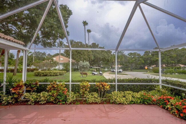 Foto del edificio - 504 Silverleaf Oak Ct
