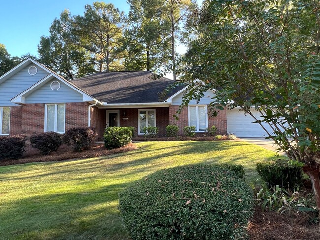 Building Photo - Remodeled in North Columbus- Springlake!