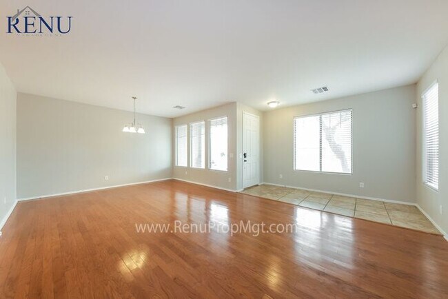Foto del edificio - Fall Special: 1/2 off your first month! Av...