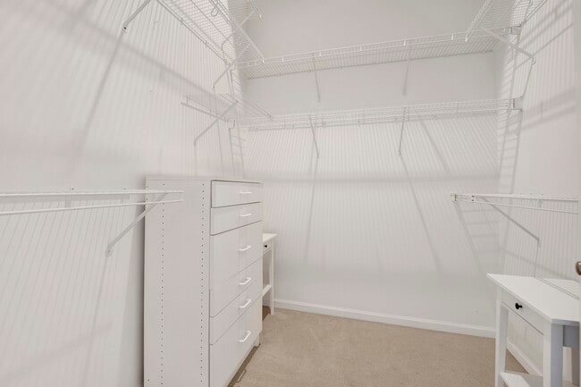 Foto del edificio - 525 W Superior St