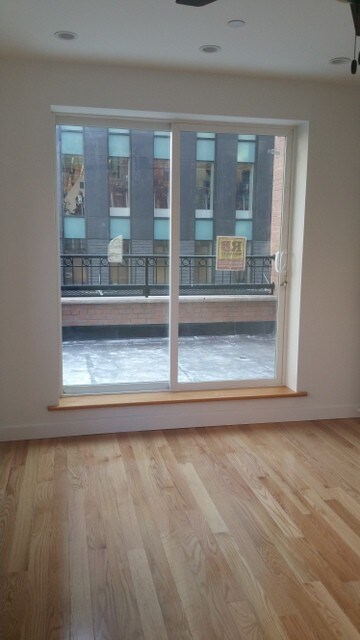 Building Photo - 201 W 76th St