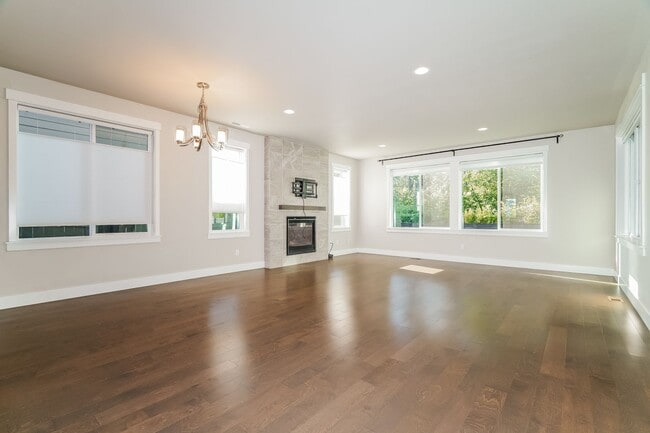 Foto del edificio - 4 Bedroom 2.5 Bath. Cul-de-Sac Home. Beaut...