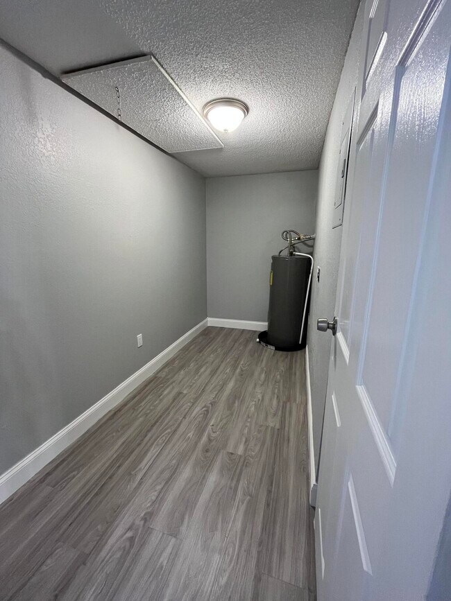 Foto del edificio - 2357 Greengate Cir