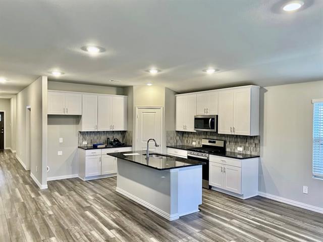 Foto del edificio - 10421 Potawatomi Ln