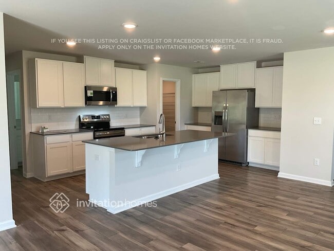 Building Photo - 2618 Brunson Ct