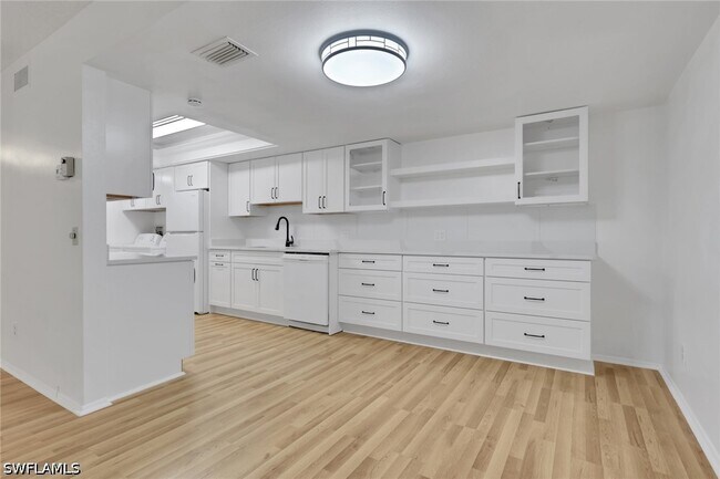 Foto del edificio - 3615 Boca Ciega Dr
