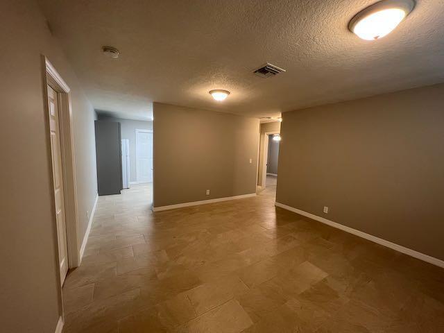 Foto del edificio - 3348 Cherokee Ave