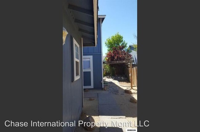 Foto del edificio - 4 br, 3 bath House - 15022 Humite Lane