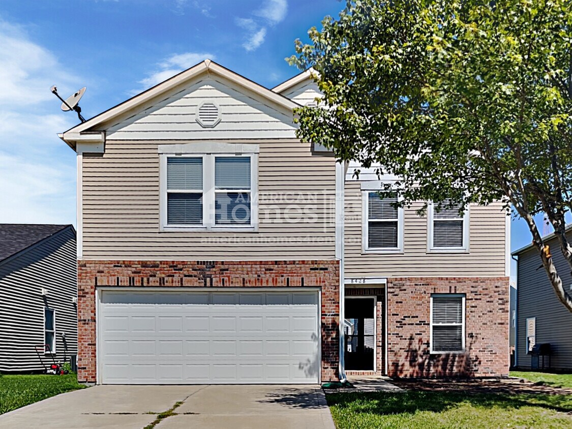 8428 Wanda Lake Drive House Rental in Camby, IN