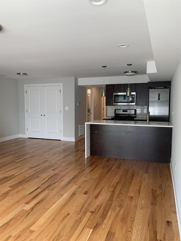 Foto del edificio - 2336 W 19th St