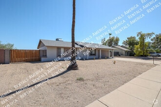 Building Photo - 1453 W Tonopah Dr