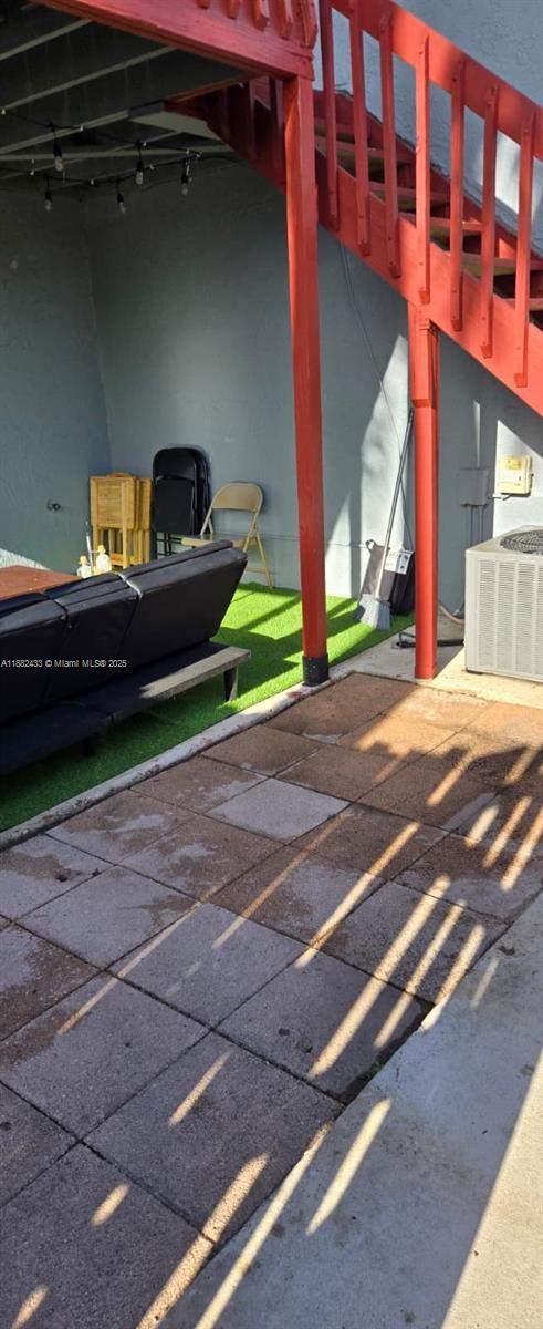 Building Photo - 12 N Crossings Cir