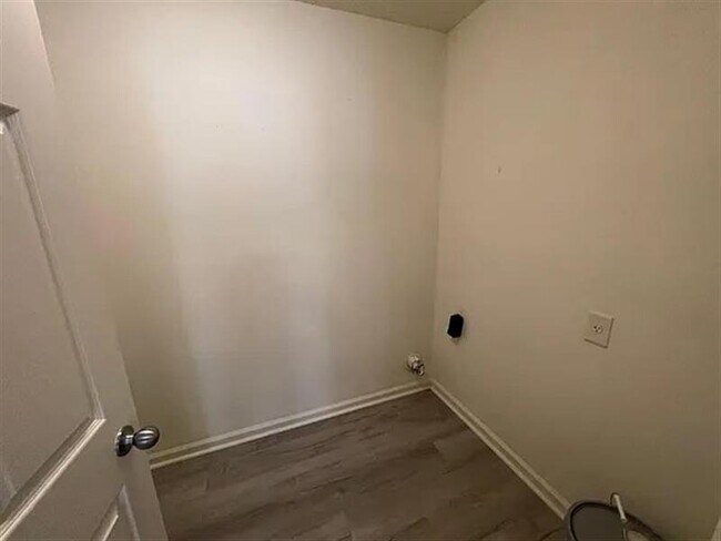 Foto del edificio - Indianapolis Sweet Home F11