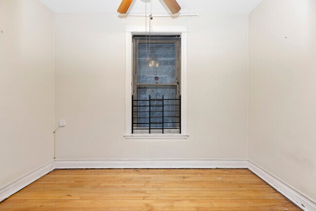 Foto del edificio - 1729 N Wood St