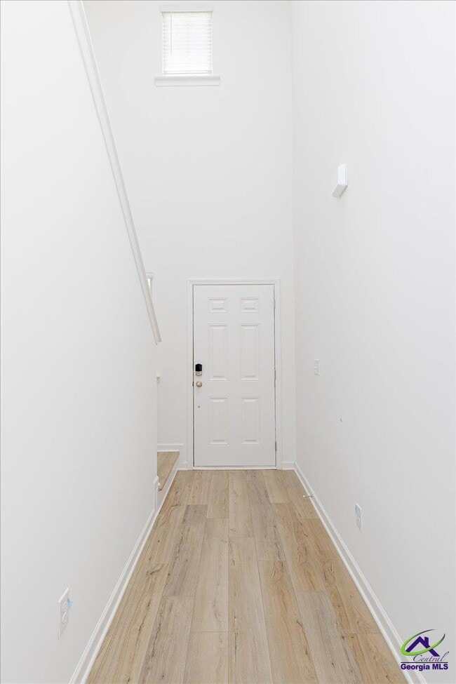 Building Photo - 218 Hickory Rdg Trl