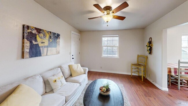 Foto del edificio - 7221 Lynch Rd