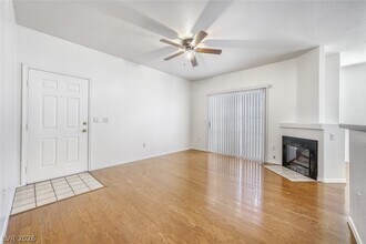 Building Photo - 2116 Calville St