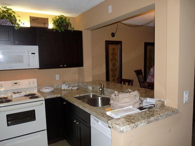 Foto del edificio - 21954 Tidewater Terrace Apt #102, Boca Rat...