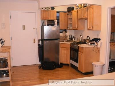 Foto del edificio - 501 E 12th St
