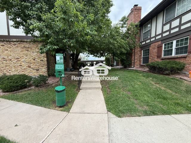 Foto del edificio - 3855 S Monaco St Pkwy