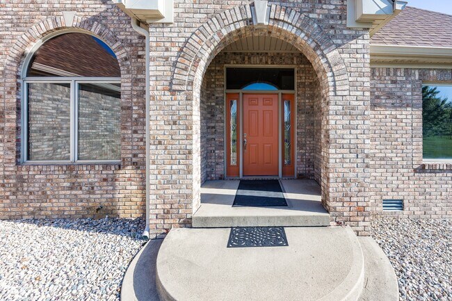 Foto del edificio - 256 W Brookville Rd