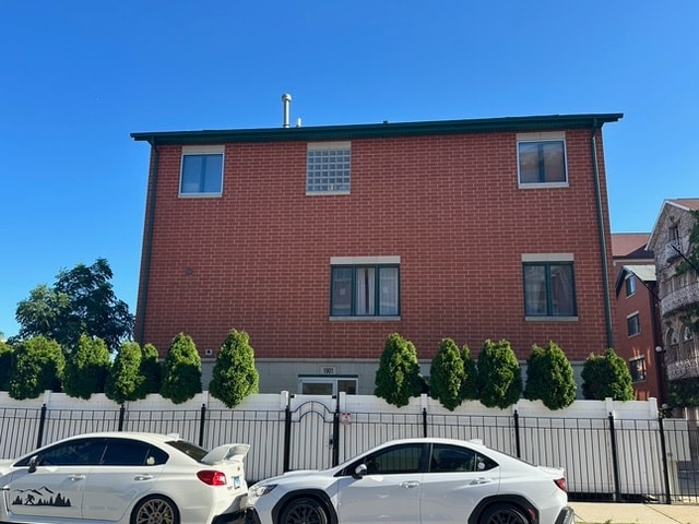 Exterior lateral - 1901 S Louie Pkwy