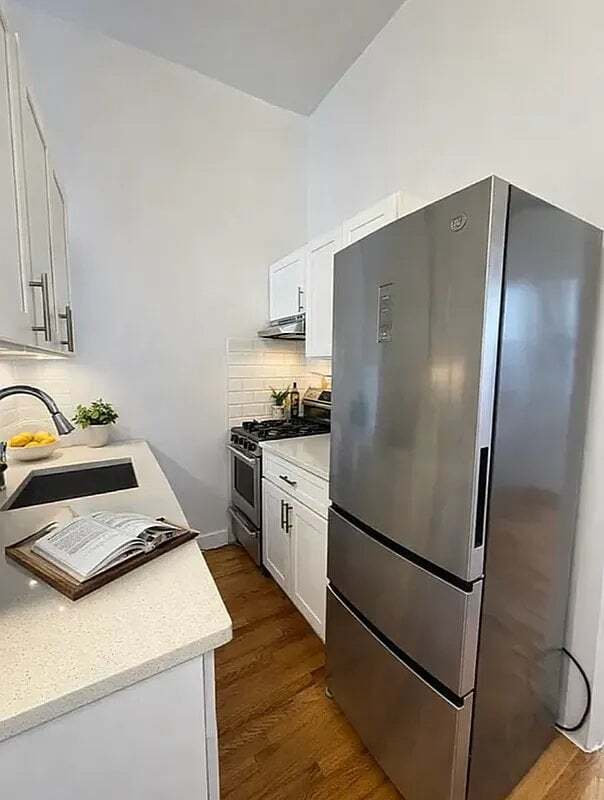 Foto del edificio - 126 Elizabeth St