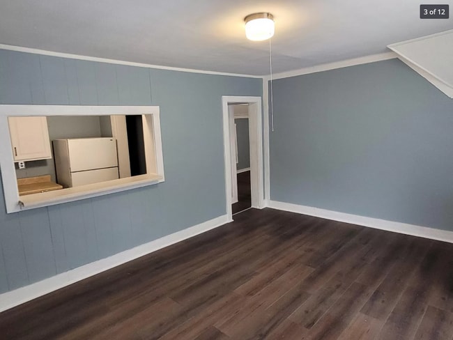 living3 - 1755 W Morris St