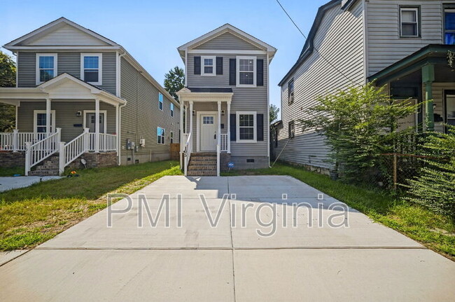 Photo - 105 Gilmerton Avenue House