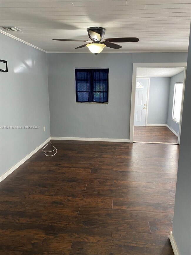 Building Photo - 3710 Frow Ave
