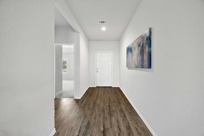 Foto del edificio - 21063 Wenze Ln